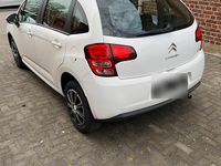 Gebraucht Citroën C3 60 PS (44 kW) 2012 Weiß Kleinwagen