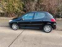 Gebraucht Peugeot 206+ 75 PS (55 kW) 2010 Schwarz Kleinwagen