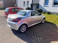 Gebraucht Opel Tigra 90 PS (66 kW) 2006 Silber Cabrio