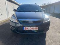 Gebraucht Ford Focus Style 101 PS (74 kW) 2008 Royalgrau met. Kleinwagen