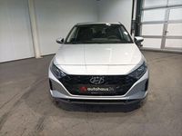 Gebraucht Hyundai i20 101 PS (74 kW) 2022 Silber Kleinwagen