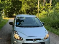 Gebraucht Hyundai ix20 90 PS (66 kW) 2011 Silber Kleinwagen