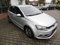 Gebraucht VW Polo 60 PS (44 kW) 2017 Silber Limousine