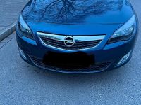 Gebraucht Opel Astra Sport 120 PS (88 kW) 2011 Blau Kombi