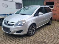 Gebraucht Opel Zafira 120 PS (88 kW) 2010 Silber Van / Kleinbus