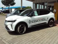 Gebraucht Renault Scenic E-Tech Iconic 55 kW (75 PS) 2025 Weiß schwarz SUV