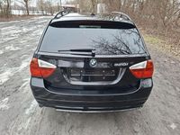 Gebraucht BMW 320 150 PS (110 kW) 2006 Schwarz Kombi
