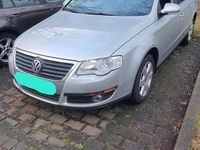 Gebraucht VW Passat 140 PS (102 kW) 2008 Grau Kombi
