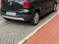 Gebraucht VW Polo Cross 90 PS (66 kW) 2014 Schwarz Kleinwagen