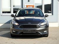 Gebraucht Ford Focus Cool & Connect 101 PS (74 kW) 2018 Grau Kombi