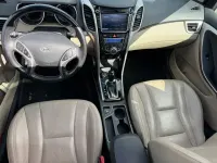 Gebraucht Hyundai i30 Premium 136 PS (100 kW) 2015 Schwarz Limousine