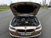 Gebraucht BMW 523 204 PS (150 kW) 2011 Gold Limousine