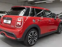 Gebraucht Mini Cooper S 192 PS (141 kW) 2023 Chili red Kleinwagen