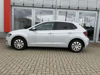 Gebraucht VW Polo Comfortline 116 PS (85 kW) 2018 Silber metallic Kleinwagen