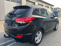 Gebraucht Hyundai ix35 Edition 116 PS (85 kW) 2012 Schwarz SUV