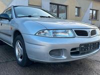 Gebraucht Mitsubishi Carisma 90 PS (66 kW) 1998 Silber Limousine