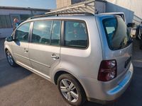 Gebraucht VW Touran 140 PS (102 kW) 2010 Silber Van / Kleinbus