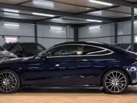 Gebraucht Mercedes C300 AMG 258 PS (189 kW) 2019 Blau Coupé