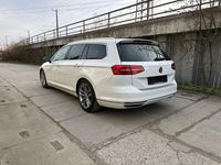 Gebraucht VW Passat Highline 239 PS (175 kW) 2015 Weiß Kombi