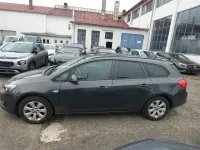 Second-hand Opel Astra Edition 140 CP (102 kW) 2014 Gri Break