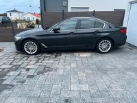 Gebraucht BMW 530 252 PS (185 kW) 2017 Grau Limousine