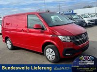 Gebraucht VW T6.1 150 PS (110 kW) 2022 Rot Van