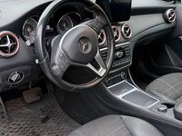 Gebraucht Mercedes GLA220 170 PS (125 kW) 2014 Weiß SUV