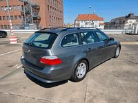 Usata BMW 525 177 CV (130 kW) 2005 Grigio Station wagon