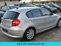 Usata BMW 116 122 CV (89 kW) 2009 Argento Utilitaria