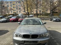 Gebraucht BMW 118 143 PS (105 kW) 2010 Grau Kleinwagen