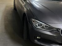 Gebraucht BMW 320 184 PS (135 kW) 2013 Grau Limousine