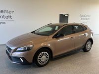 Gebraucht Volvo V40 CC 114 PS (83 kW) 2015 Braun Kombi