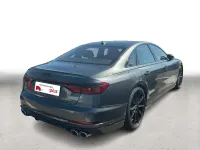 Gebraucht Audi S8 Ambiente 571 PS (419 kW) 2023 Grau Limousine