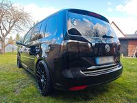 Gebraucht VW Touran Highline 140 PS (102 kW) 2011 Schwarz Van / Kleinbus