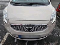 Gebraucht Kia Venga 125 PS (91 kW) 2010 Gold Kleinwagen
