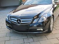 Gebraucht Mercedes E250 204 PS (150 kW) 2010 Schwarz Coupé