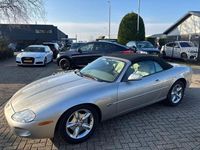 Gebraucht Jaguar XK8 294 PS (216 kW) 1999 Grau Cabrio