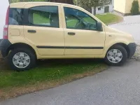 Używany Fiat Panda 60 KM (44 kW) 2009 Żółty Hatchback
