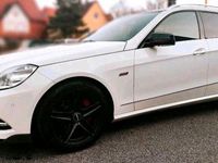 gebraucht Mercedes E220 CDI T BlueEFFICIENCY -