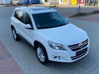 Gebraucht VW Tiguan 140 PS (102 kW) 2011 Weiß SUV