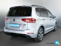 Gebraucht VW Touran Highline 150 PS (110 kW) 2025 Silber Van / Kleinbus