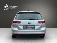 Gebraucht VW Passat 240 PS (176 kW) 2023 Silber Kombi