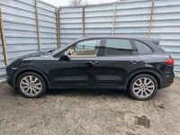 Gebraucht Porsche Cayenne 245 PS (180 kW) 2012 Schwarz (metallic) SUV