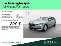 Gebraucht Skoda Superb Essence 150 PS (110 kW) 2025 Pebble silber metallic Kombi