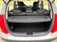 Gebraucht Hyundai i10 67 PS (49 kW) 2009 Silber Kleinwagen