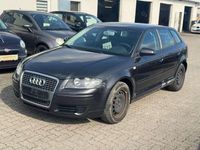 Gebraucht Audi A3 Sportback Attraction 105 PS (77 kW) 2005 Grau Kleinwagen