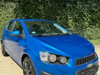 Gebraucht Chevrolet Aveo 85 PS (62 kW) 2012 Blau Kleinwagen