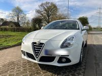 gebraucht Alfa Romeo Giulietta 1.4 TB 88kW/120PS Weiß