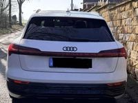 Gebraucht Audi Q8 e-tron Advanced 250 kW (340 PS) 2023 Weiß SUV