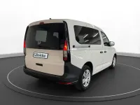 Gebraucht VW Caddy Basis 114 PS (83 kW) 2022 Weiß Van / Kleinbus